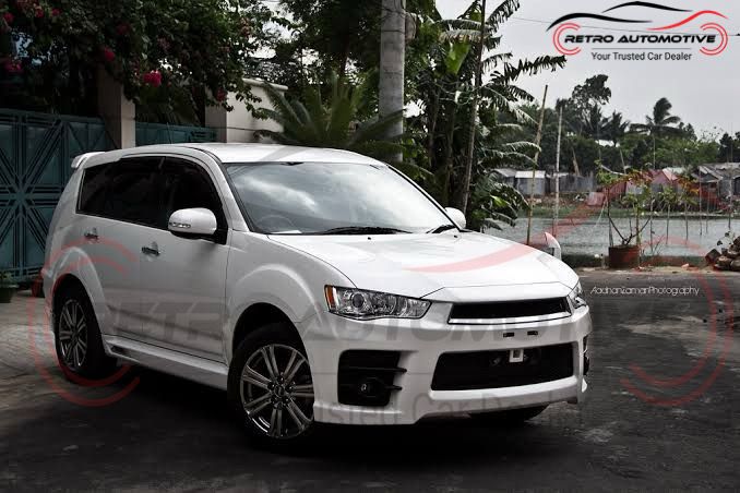 Mitsubishi Outlander Roadest: Stylish and Practical SUV Trim